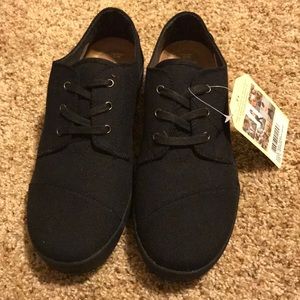 Toms Paseo Canvas Shoes